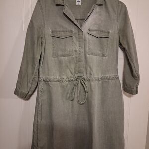 Old Navy Long Sleeve Dress in Olive Green